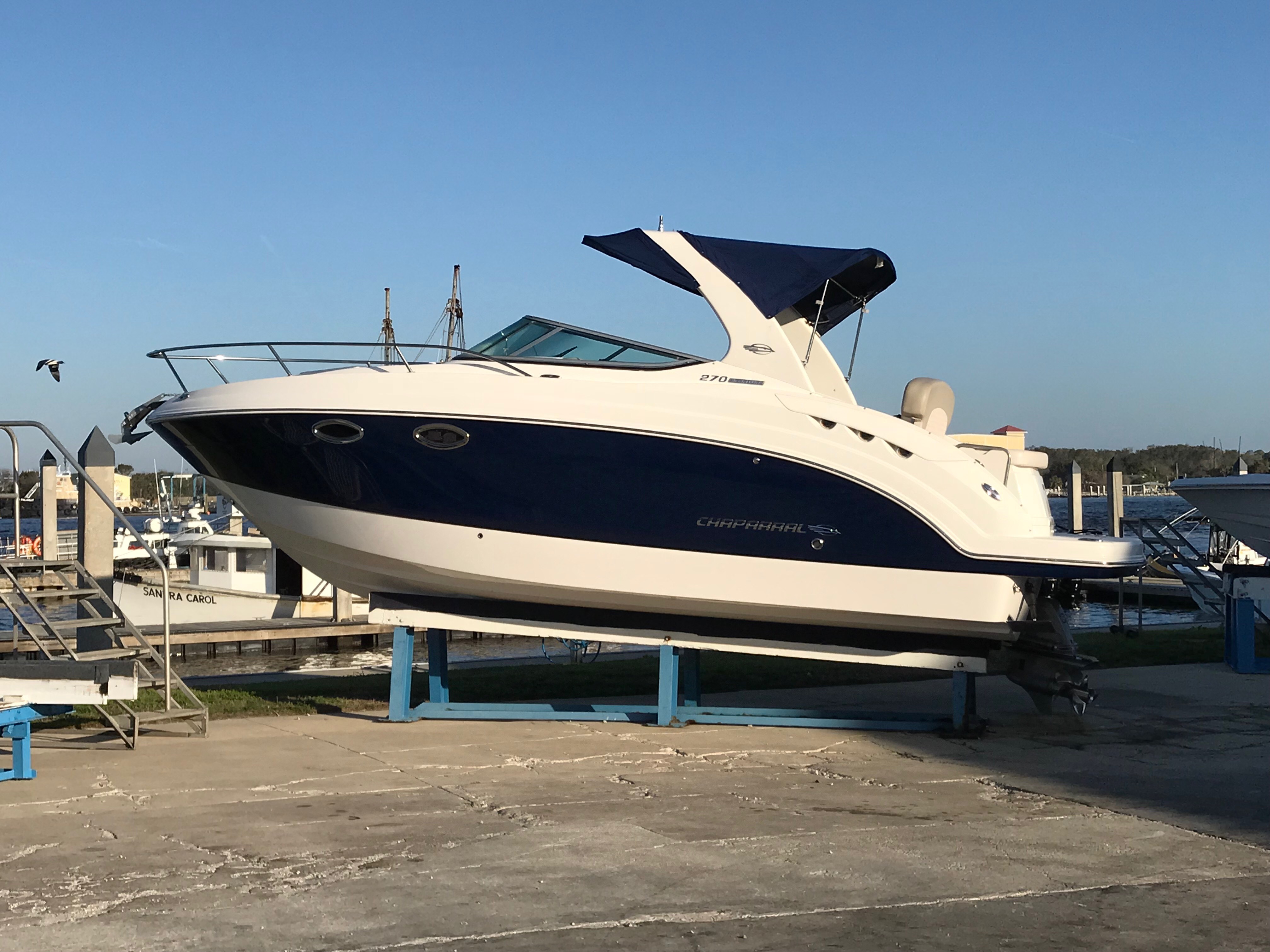 27' Chaparral 270 Signature